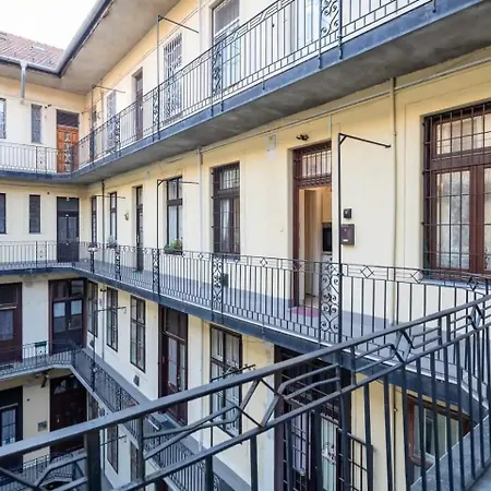 Vámház Boulevard Budapest