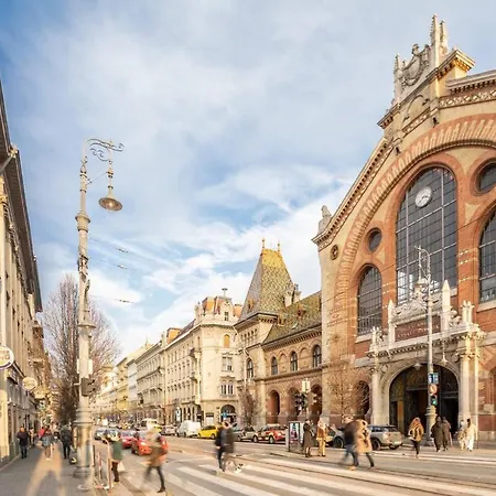 Апартаменты Vamhaz Boulevard